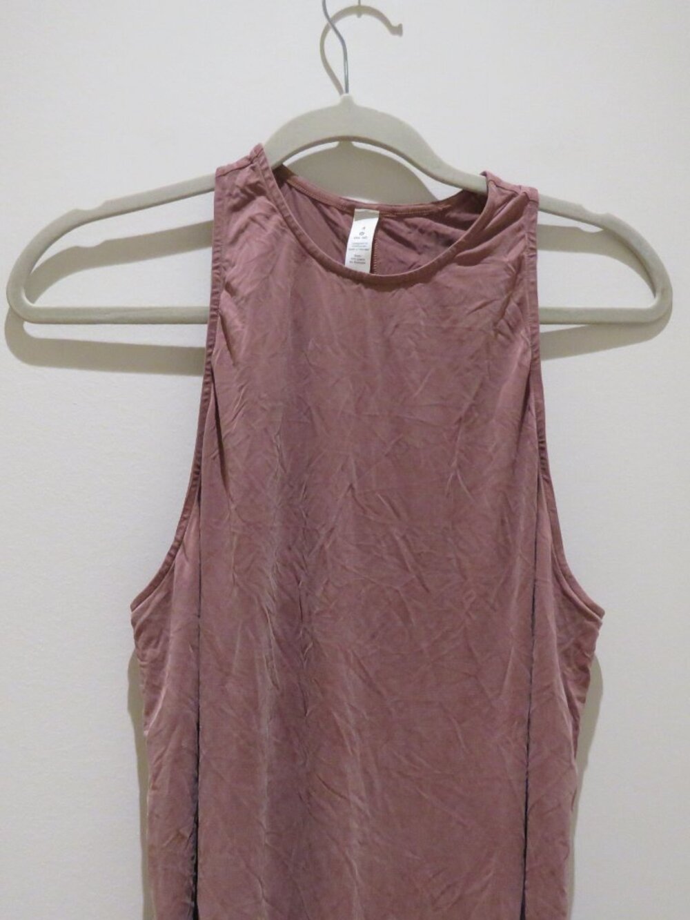 LULULEMON LAB Restore Tunic Top in Red Dust Size 4 Athleisure Workout Travel - Picture 4 of 12